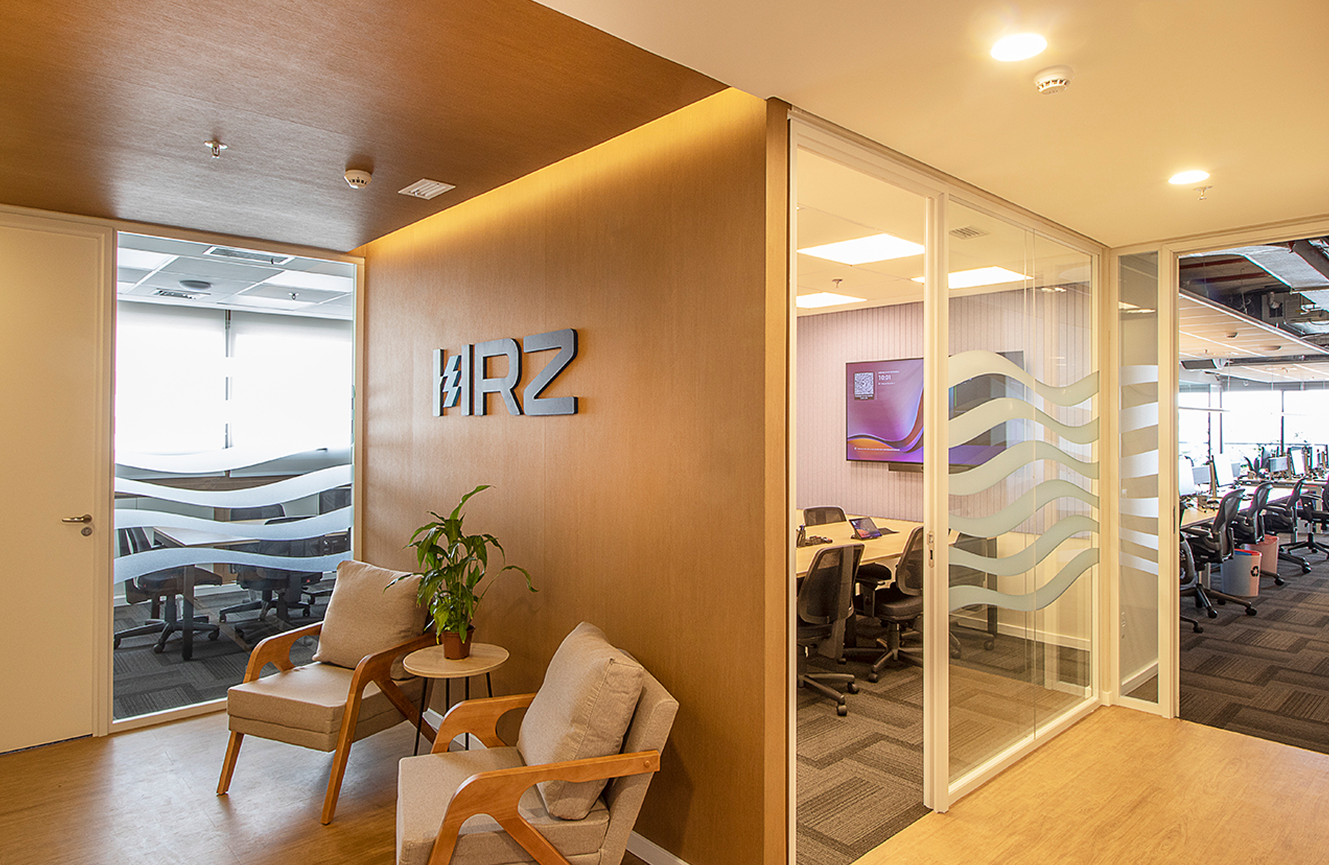 HRZ Transmissoras